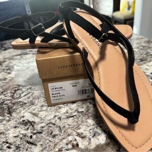 Lucky Brand Black T-Strap Sandals with Tan Footbed